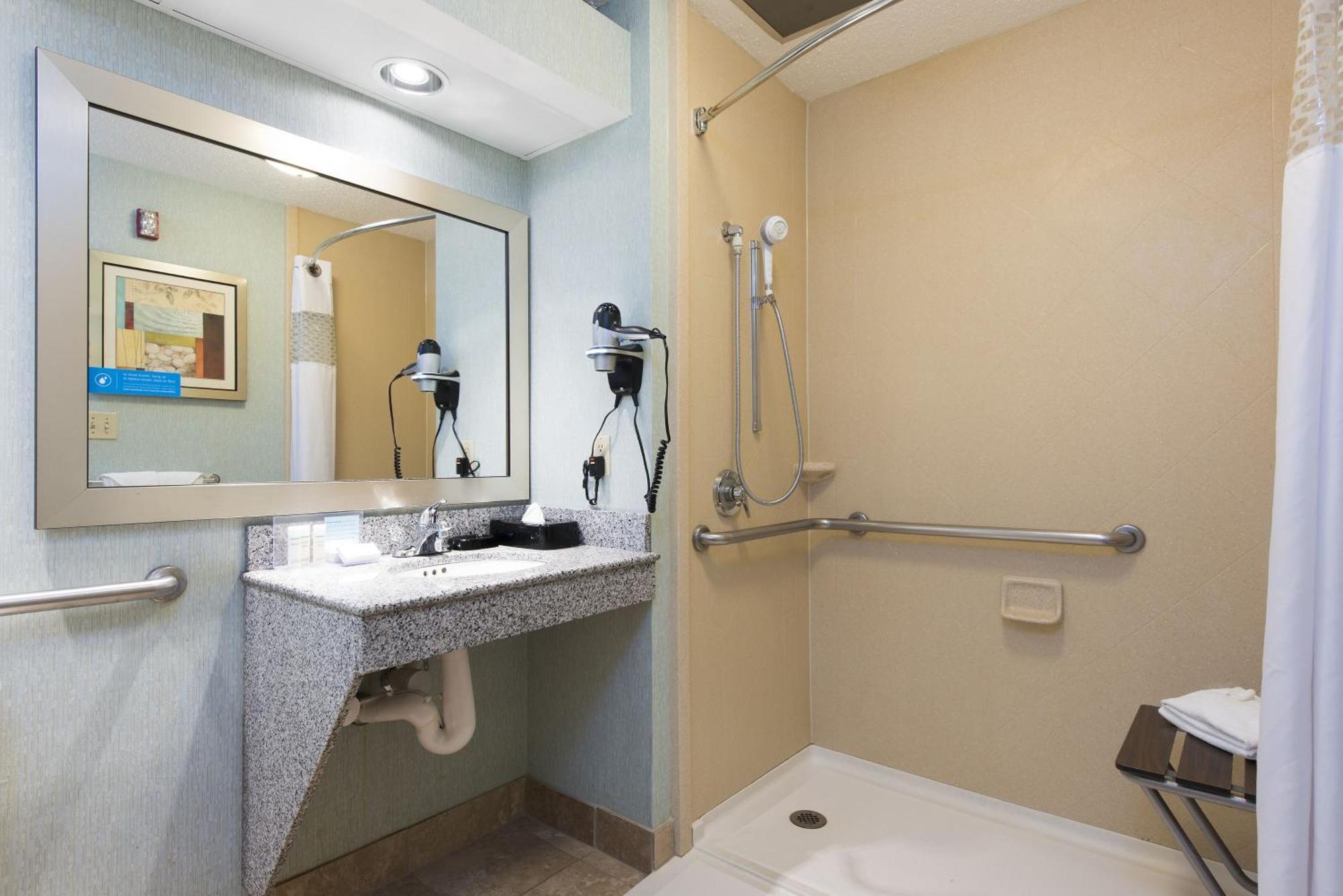Hampton Inn & Suites Kokomo Extérieur photo