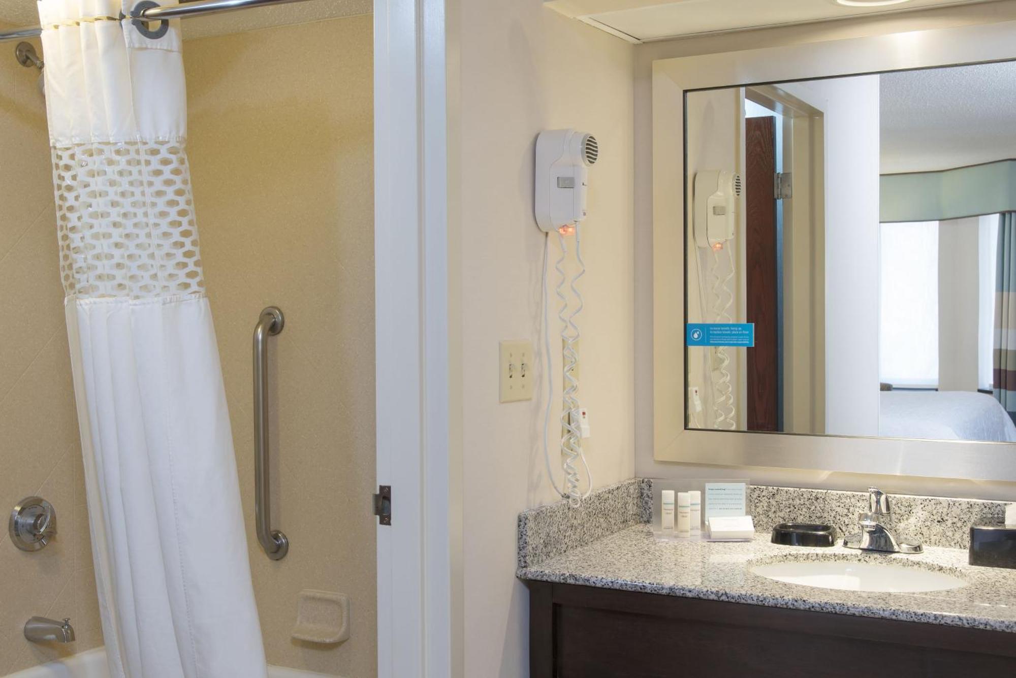 Hampton Inn & Suites Kokomo Extérieur photo
